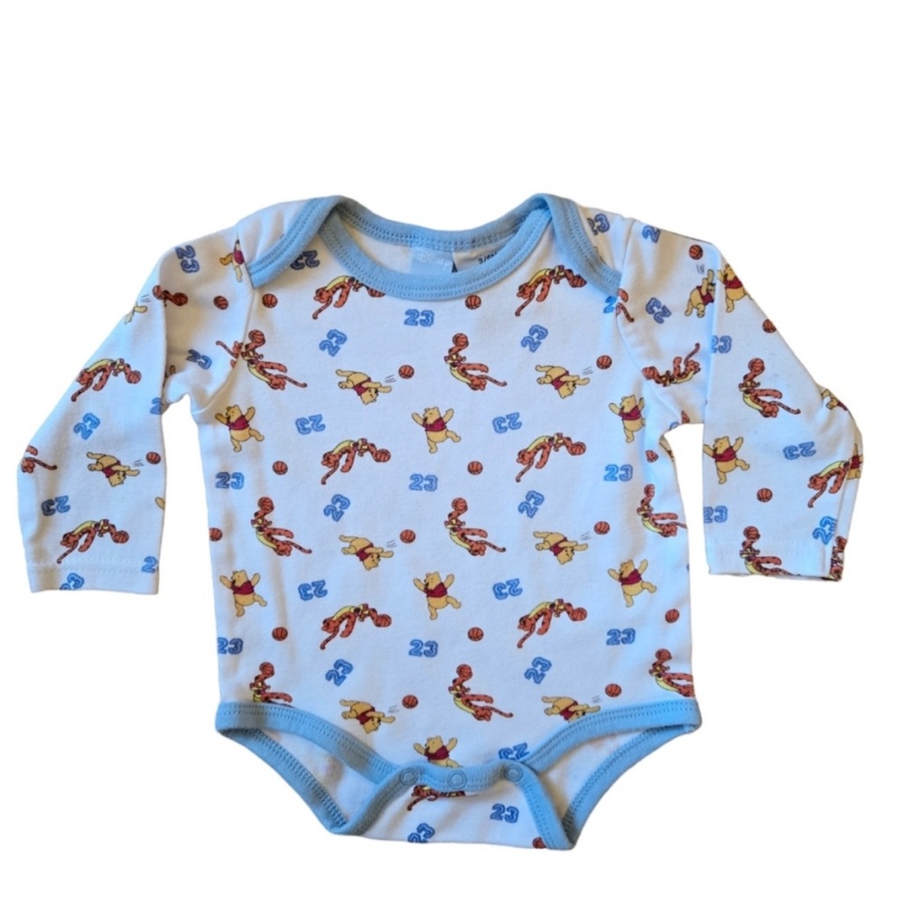 Vintage 1990s Y2K Disney Winnie the Pooh basketball long sleeved onesie